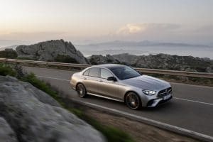 Mercedes-Benz E-Klasse 2020 MOPF Front Seitenansicht Exterieur