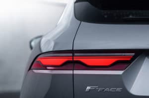 jaguar f-pace 2021 ruecklicht