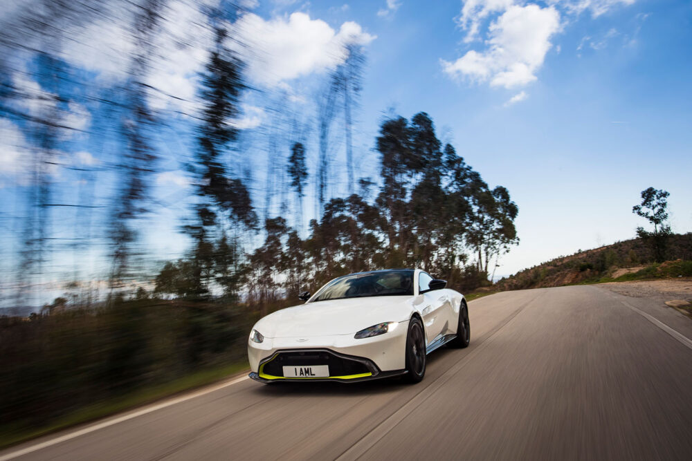 aston martin vantage 05