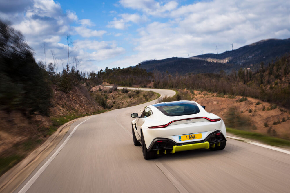 aston martin vantage 07