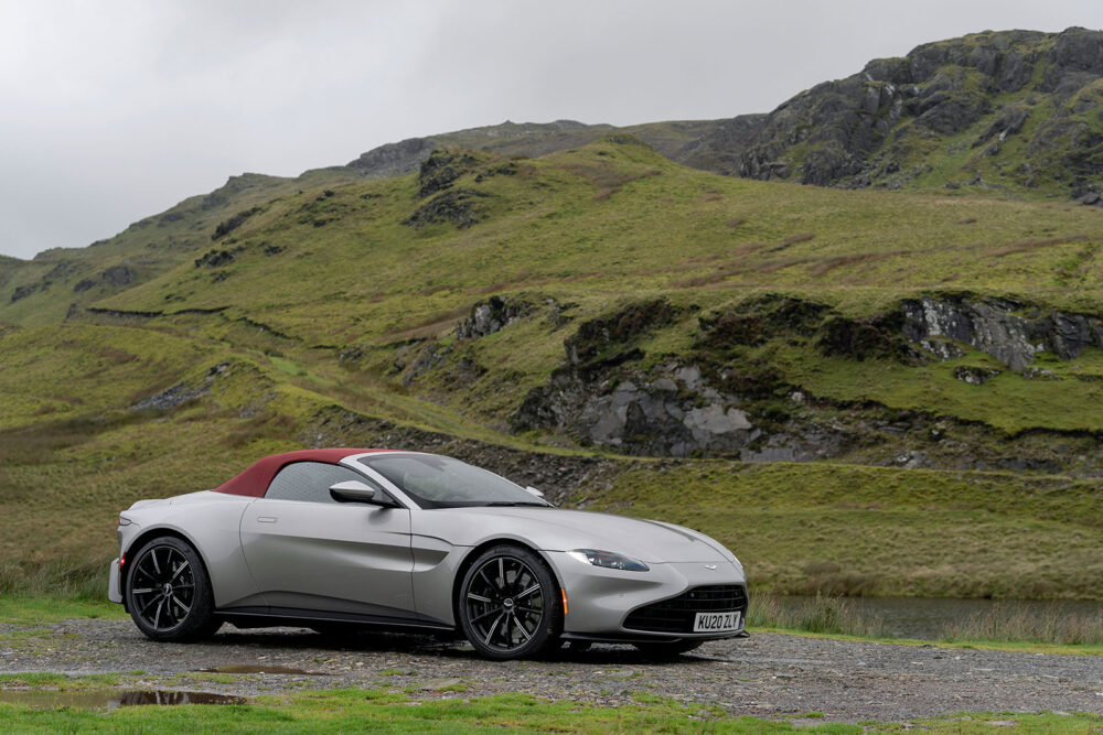 aston martin vantage roadster 04