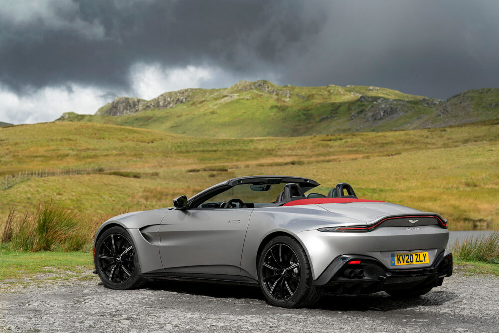 aston martin vantage roadster 12