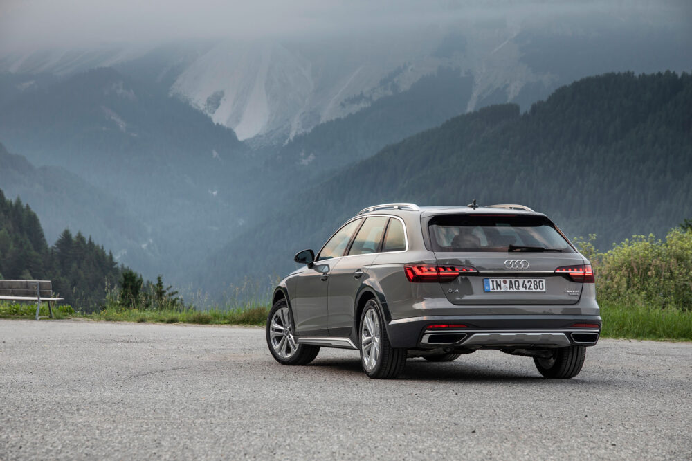 audi a4 allroad 01