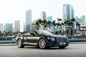 Bentley Continental GTC Bilder