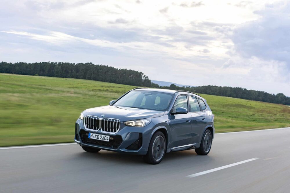 bmw x1 03