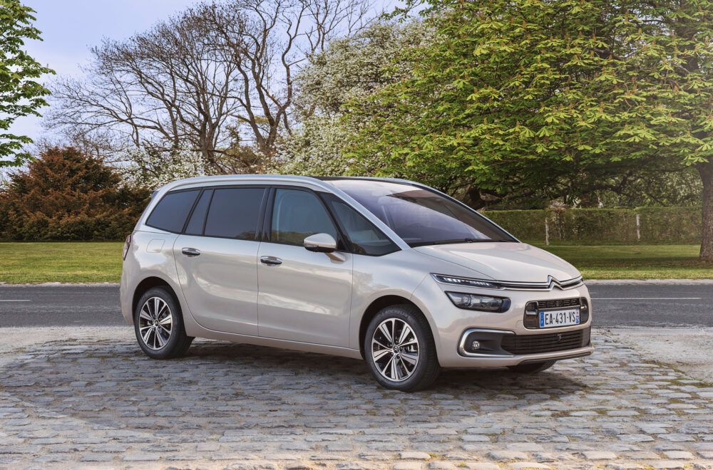 citroen c4 grand spacetourer 01