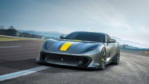 Ferrari 812 Superfast Bilder