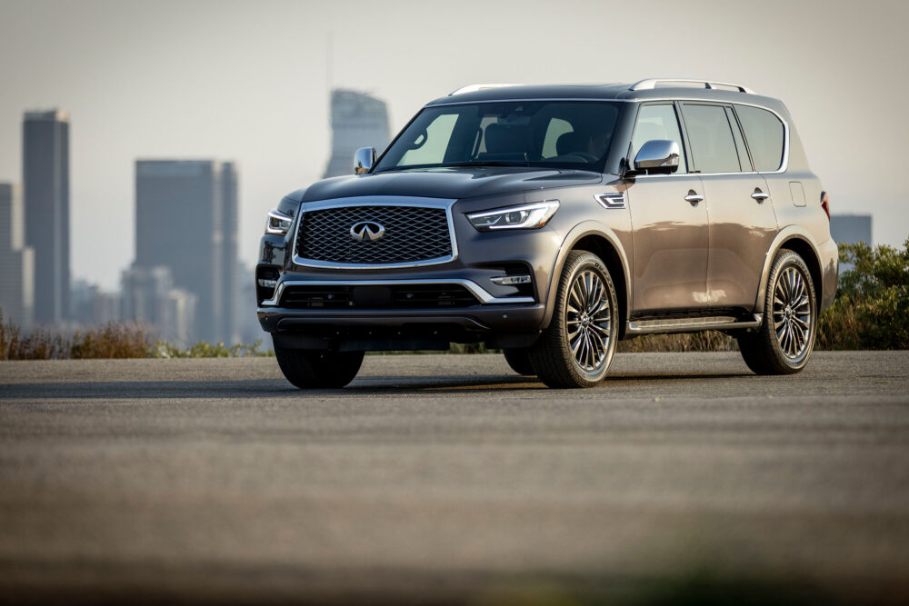 infiniti qx80 02