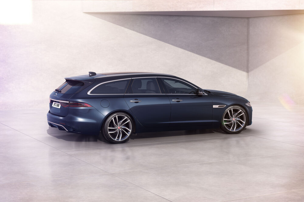 jaguar xf sportbrake 16