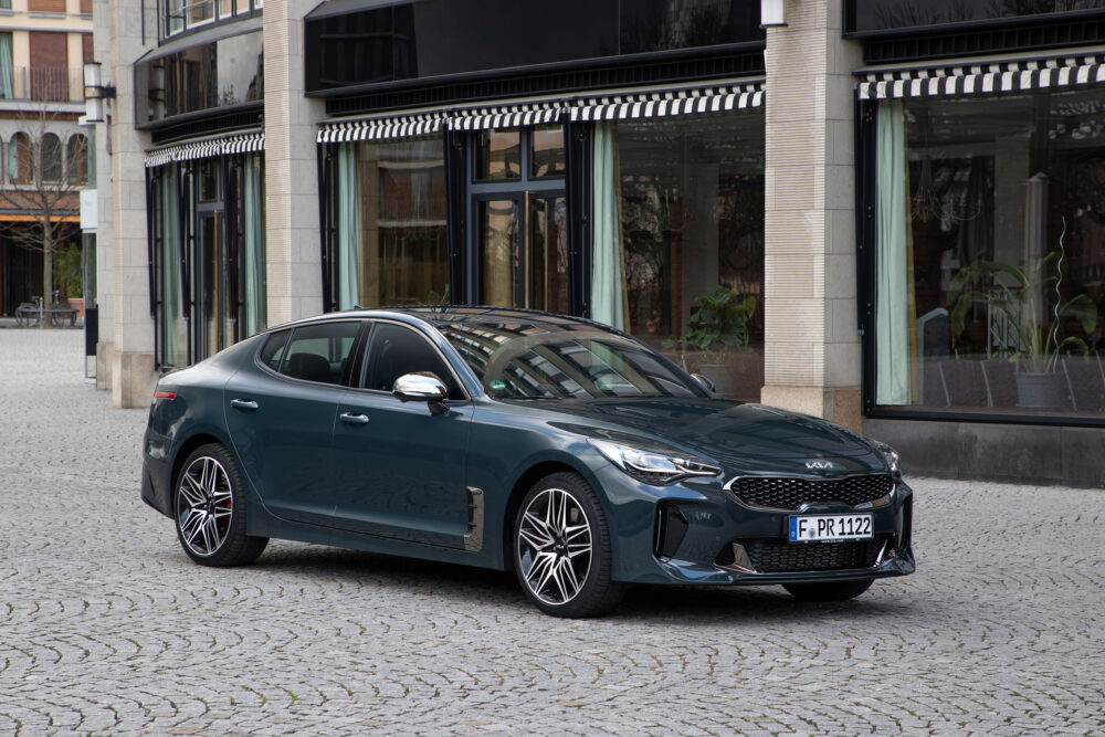 kia stinger 03