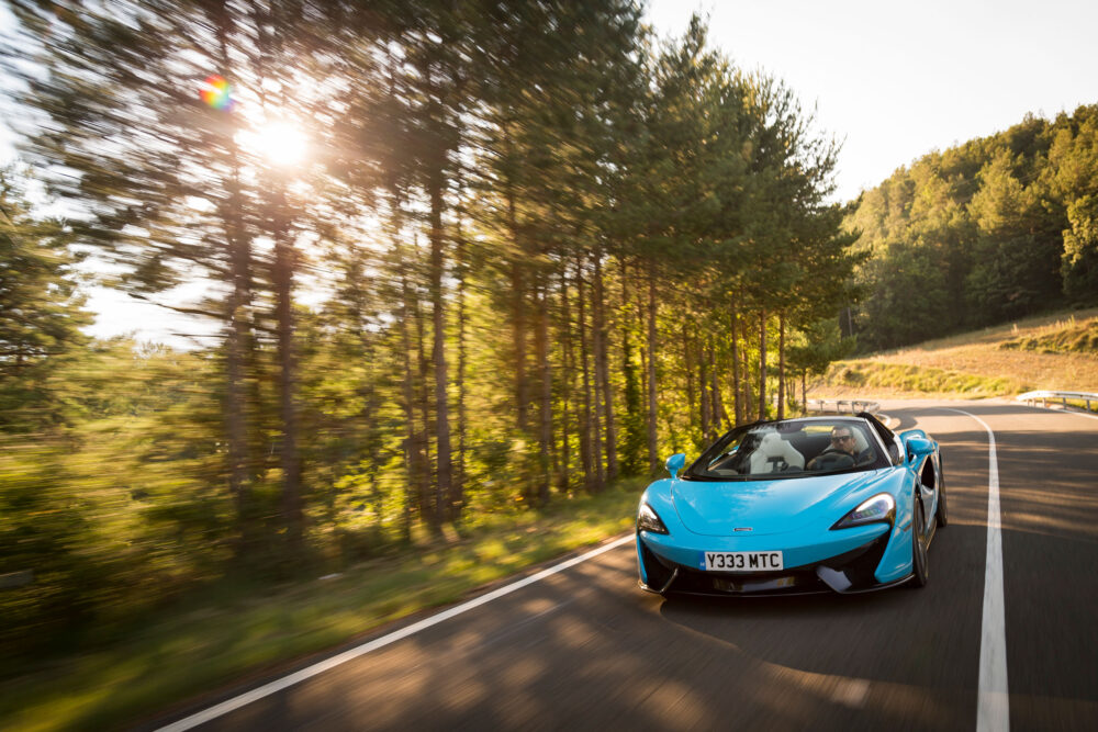 mclaren 570s spider 01