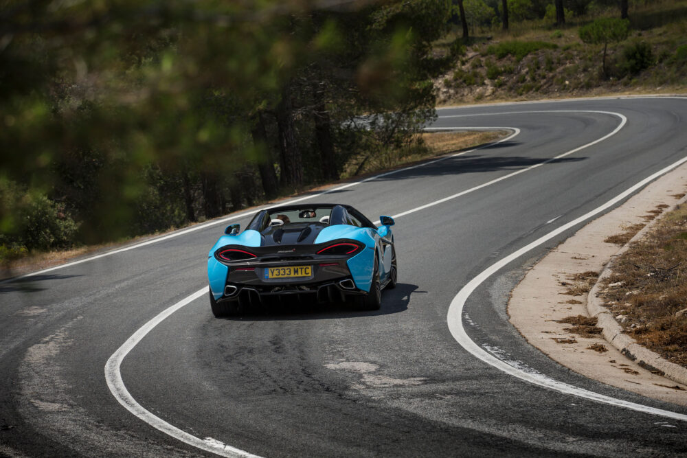 mclaren 570s spider 02