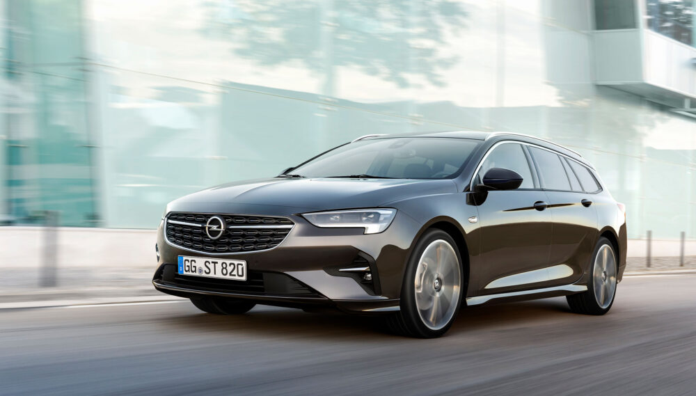 opel insignia sportstourer 03