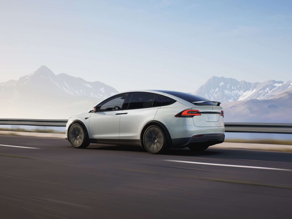 tesla model x 03