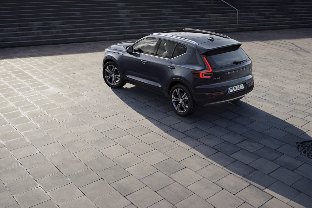 volvo xc 40 04